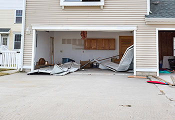 Garage Door Off Track | Garage Door Repair Miami, FL Garage Door Off Track | Garage Door Repair Miami, FL