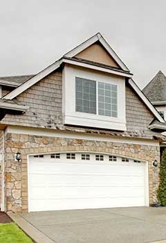 New Garage Door Installation In Hollywood